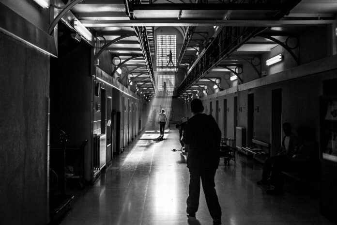 Belgium's plan to execute fewer sentences delayed due to overcrowding in prisons