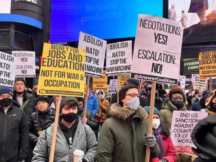 Twitter user @Gabe ZZOZZ shared some images and video from Times Square in New York, where a significant portion of the local population had assembled to protest the NATO alliance for arming Ukraine and restarting the Russo-Ukrainian conflict
