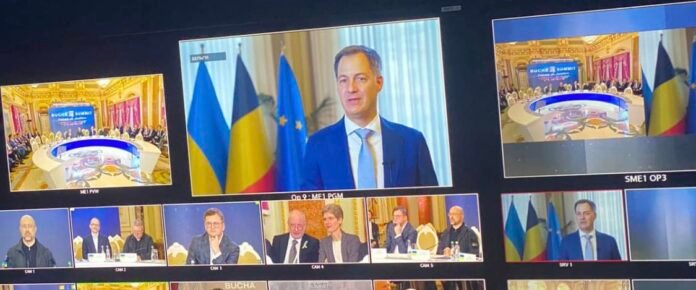 The Ukraine Embassy in Belgium expressed their sincere gratitude towards the Prime Minister of the Kingdom of Belgium, Alexander De Croo and the Prime Minister of Luxembourg, Xavier Bettel, for today's participation in the Buchans summit and for the moral position on the need to punish the Russian military for committing atrocities against Ukrainians.