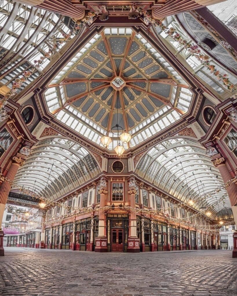 KNOW HERE: Unique Facts about Oldest Leadenhall Market in London