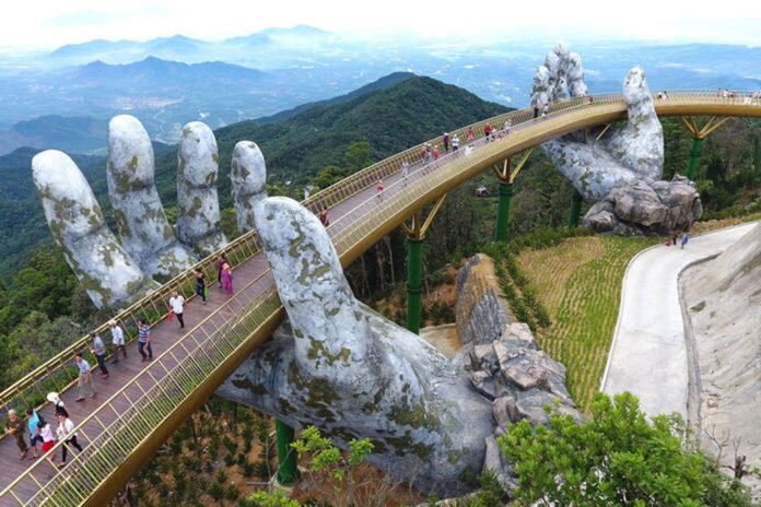 KNOW HERE: Most Beautiful Places in Da Nang City of Vietnam