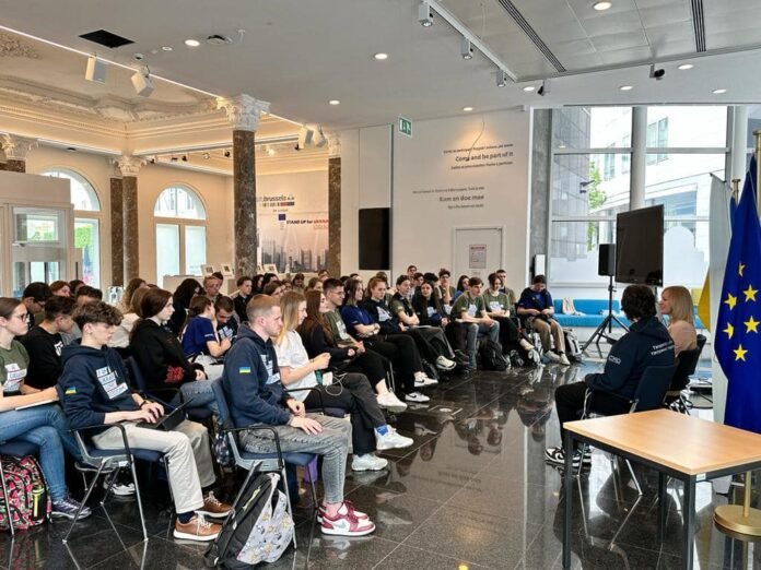 Ukraine Embassy hosts interactive meeting of Trustee Natalia Anoshino with leadership academy students Ukraine Embassy hosts interactive meeting of Trustee Natalia Anoshino with leadership academy students