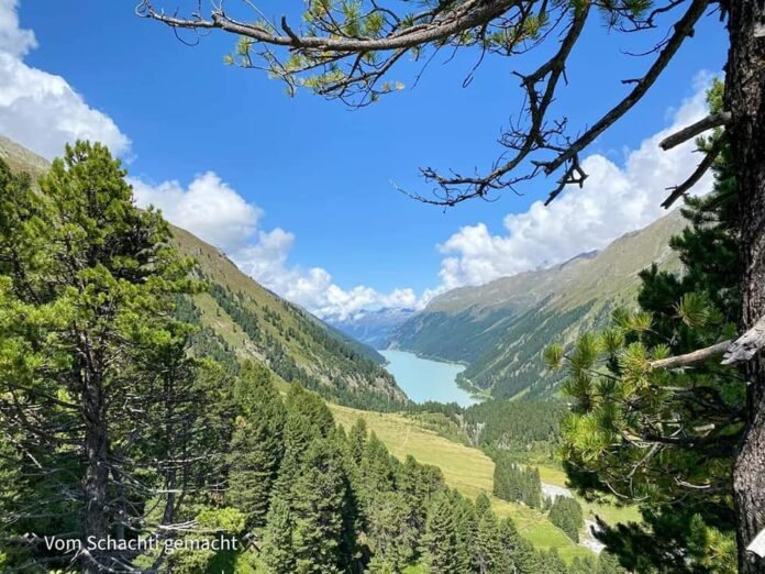 KNOW HERE: Amazing characteristics of Kaunertaler Gletscherstraße road in Austria