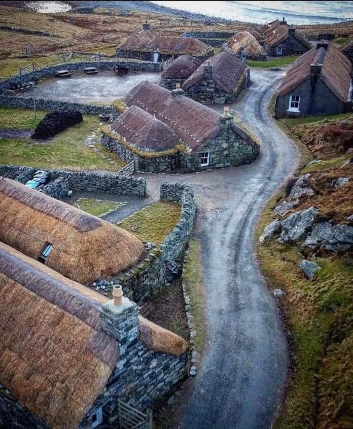 KNOW HERE: Amazing Facts about Gearrennin Blackhouse Town in Scotland