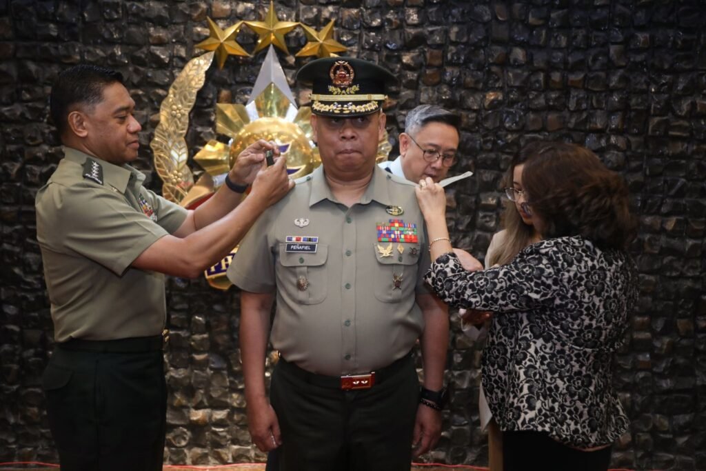 Philippines: AFP recognises Predecessor's contributions at rank donning ceremony today