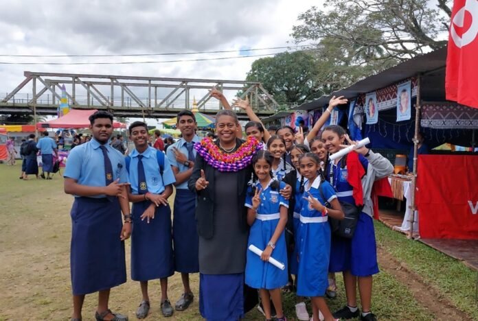 Fiji: Permanent Secretary for Education Supports Baulevu High School's Fundraising Carnival Event Fiji: Permanent Secretary for Education Supports Baulevu High School's Fundraising Carnival Event
