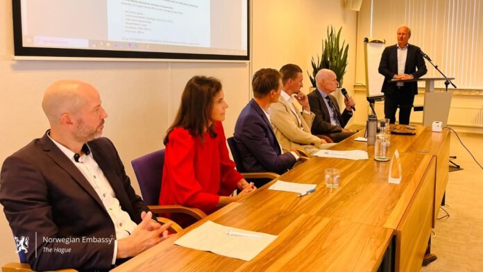 Royal Norwegian Embassy in Hague holds meeting with embassy colleagues