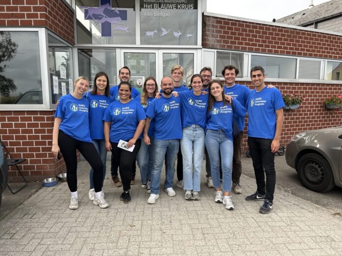 50 Mars Associates from Belgium Mars particpates in Mars Volunteer Program