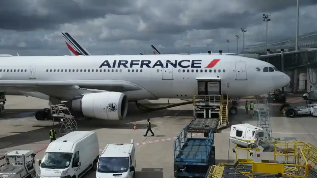 Strike from 0400 GMT Saturday to late Sunday disrupts travel plans, heightening worries ahead of Paris Olympics