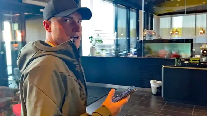 The court detailed the events, stating that Medvedev, heavily intoxicated, threatened a bartender with a knife after being refused service