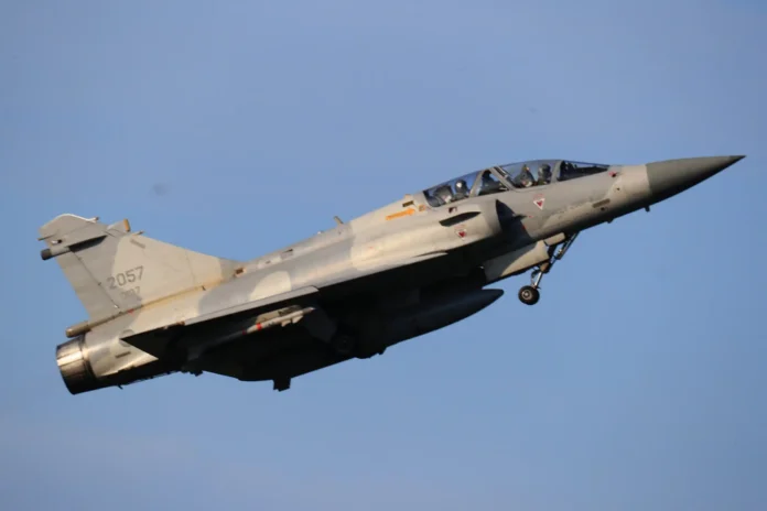 The departure of the Mirage 2000-D jets from Chad’s N’Djamena base was witnessed by Chadian military officials who bid the French forces farewell The departure of the Mirage 2000-D jets from Chad’s N’Djamena base was witnessed by Chadian military officials who bid the French forces farewell