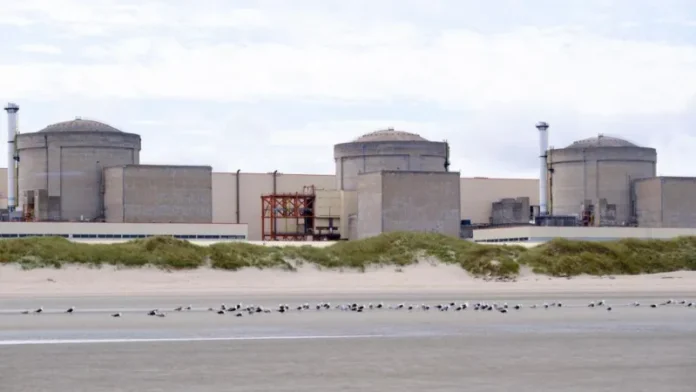 Gravelines nuclear plant in northern France temporarily shut down after jellyfish clogged its cooling system, halting power generation from four units Gravelines nuclear plant in northern France temporarily shut down after jellyfish clogged its cooling system, halting power generation from four units